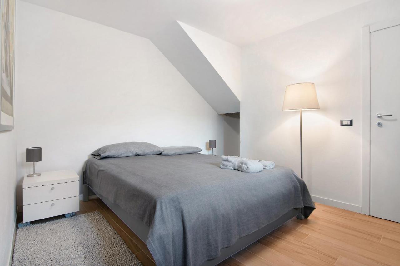Fogazzaro Lake View Apartment Oria  Exterior photo